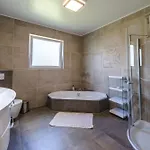 Apartment Urlaubsapartment Am Silbersee Villach